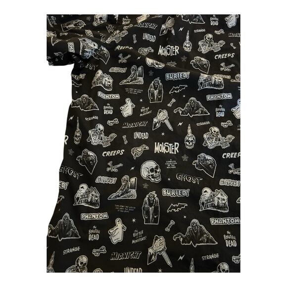 Creepy Co Button Down Shirt Mens 4XL Vintage Horror Comics Printed Hawaiian - Picture 5 of 10